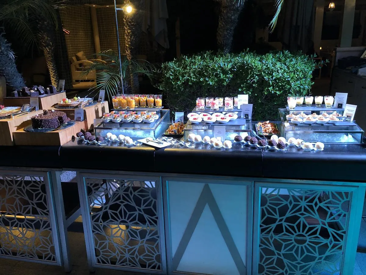 Address Dubai Mall Fashion Avenue 1 Bedroom 23 Floor 아파트